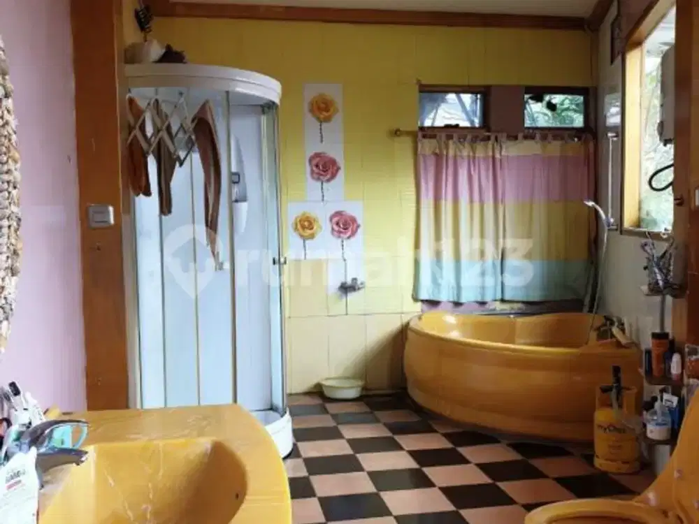 Rumah murah di Awiligar hitung tanah dekat borma