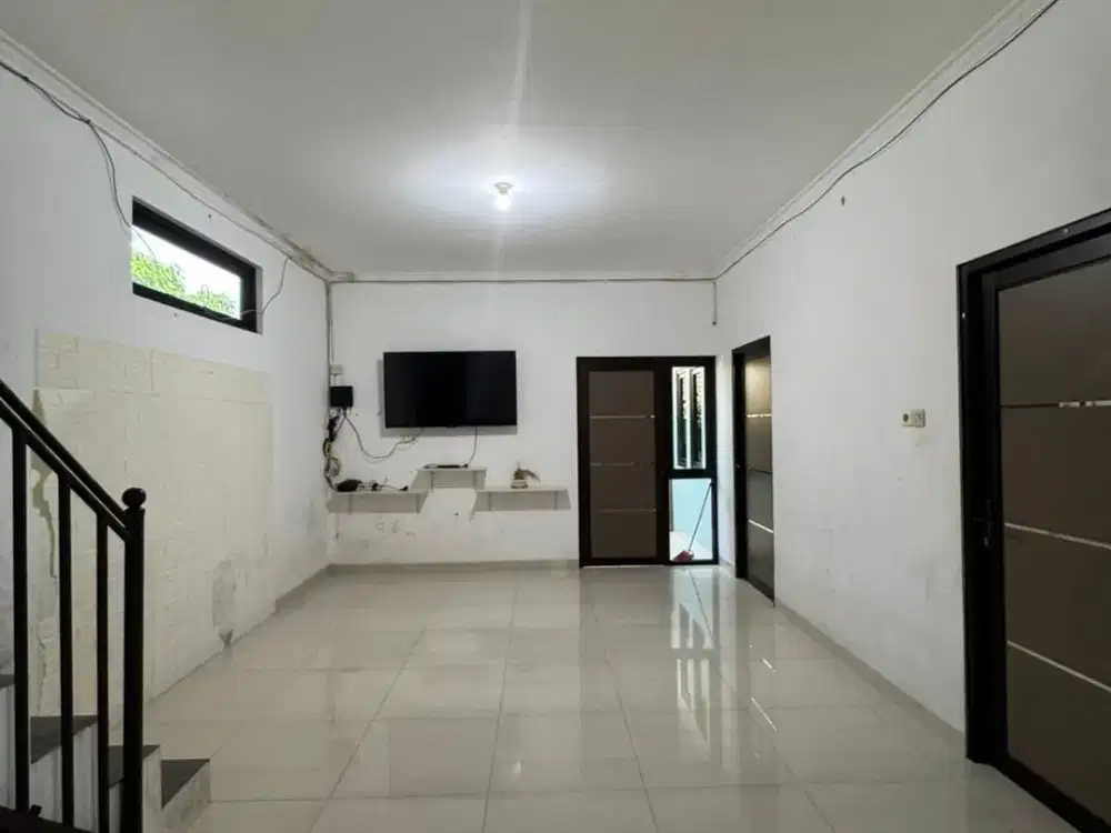 Dijual Rumah SHM dengan Lokasi Stategis di Kota Bandung