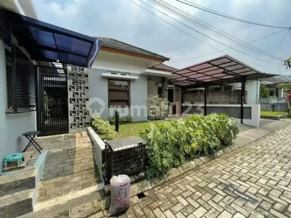 Rumah Full Furnised Siap Huni Komplek Setra Duta Bandung