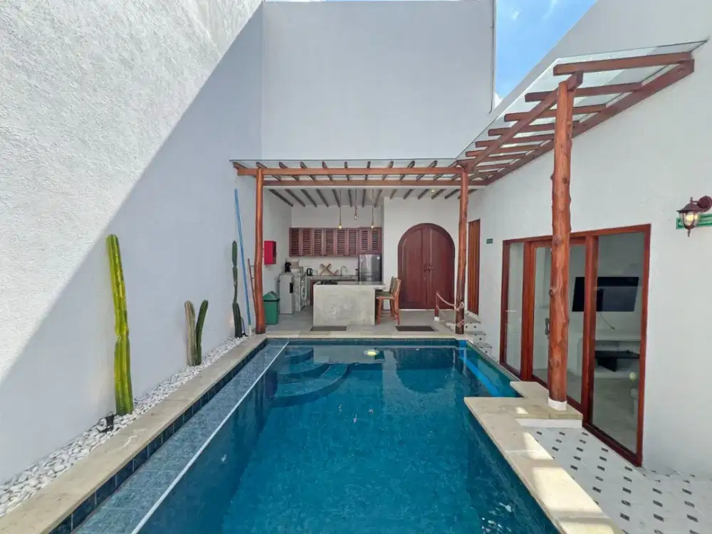 Villa 3 Bedroom Lokasi sangat tenang dekat ke canggu