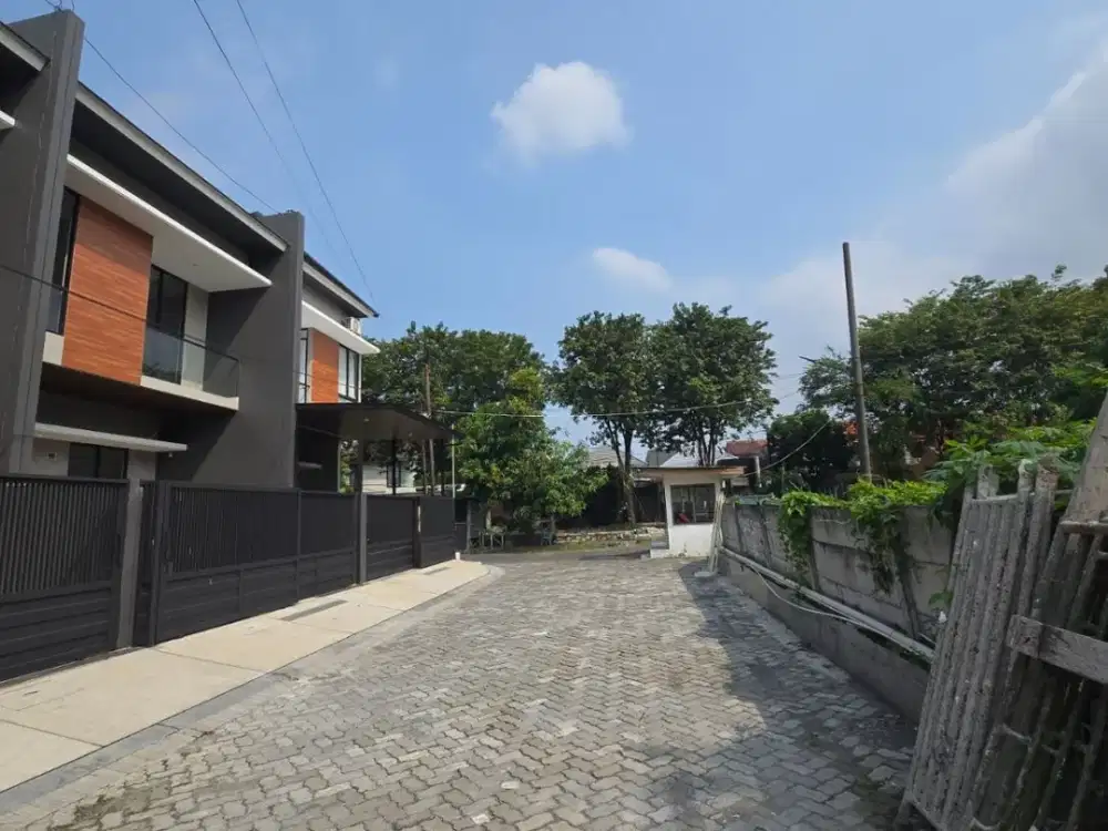 RUMAH BARU! Rumah Panjang Jiwo Permai, Surabaya Timur - Komplek Perumahan Elite!