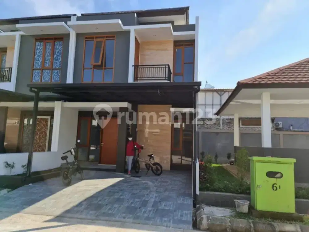 Rumah Baru Dalam Komplek Nyaman One Gate Cherry Field Buahbatu