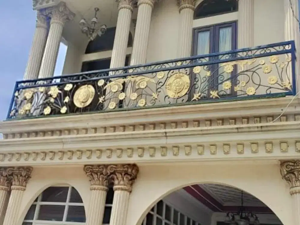 FOR SALE! Rumah Classic Kawasan Sidoarjo - Full Renov & Siap Huni