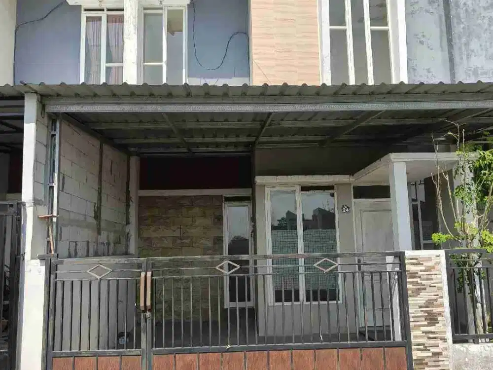 RUMAH SIAP HUNI SUKUN 2 LANTAI KOTA MALANG