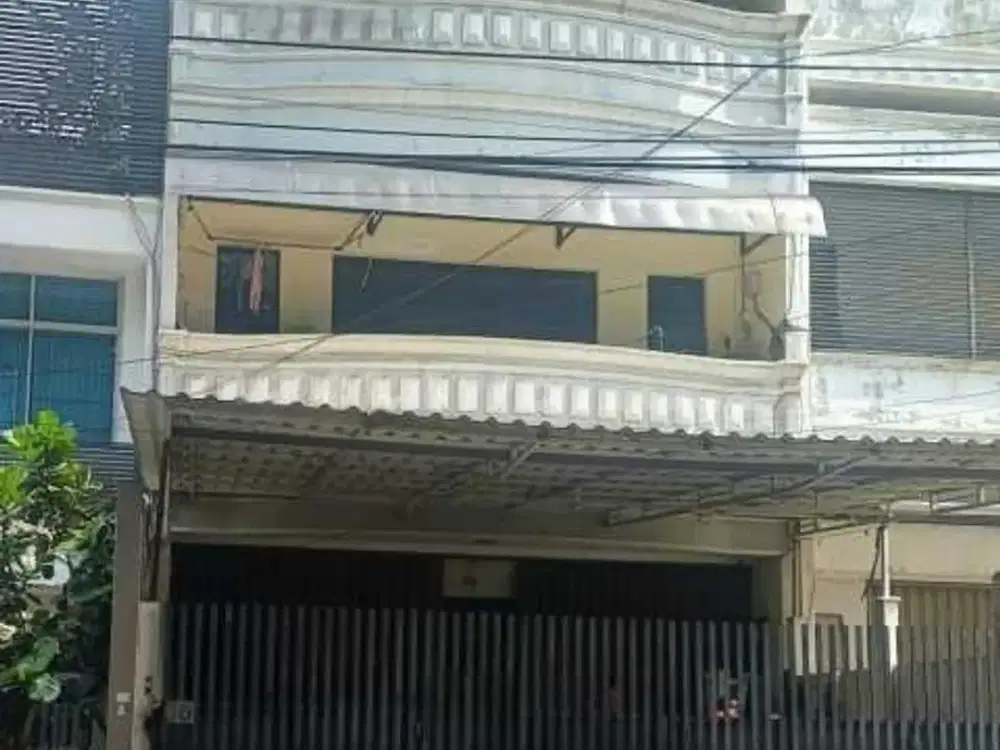 Ruko 3 Lantai Cocok untuk Konveksi, Kantor, Gudang, di Tomang, Jakarta Barat