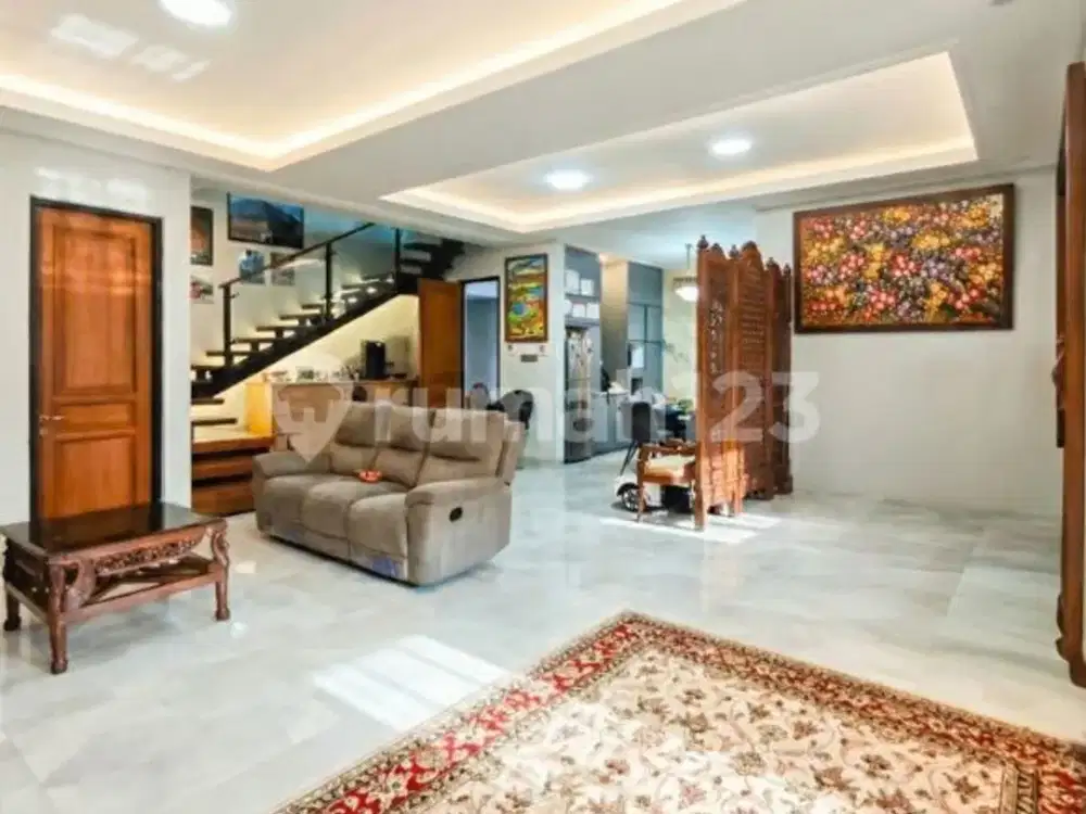 Rumah Hunian dan Kost Baru di Kebayoran Baru Lokasi Strategis