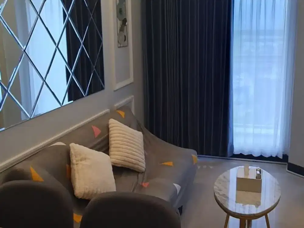 Disewakan! Apartemen Amor Lt 28, Pakuwon City - Full Furnish, View Pool