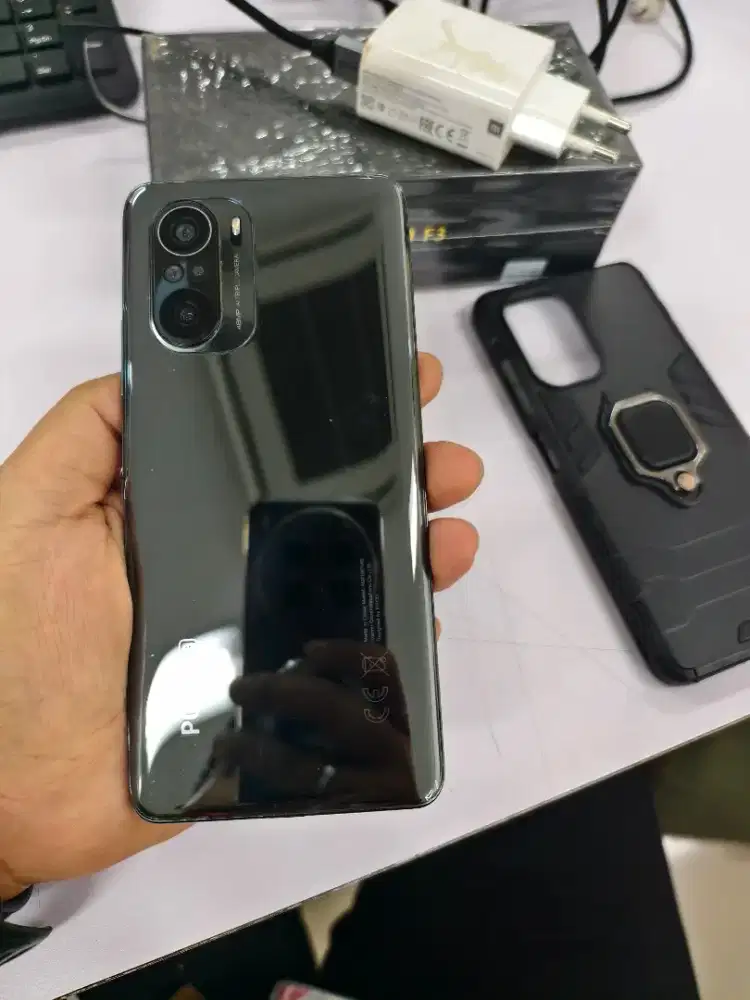 DIJUAL CEPAT HP XIAOMI POCO F3 BLACK 8GB/256GB