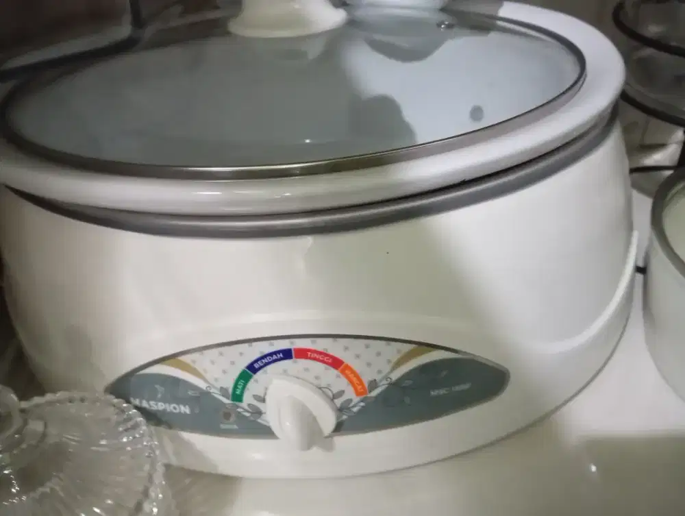 Slow cooker maspion 6 liter
