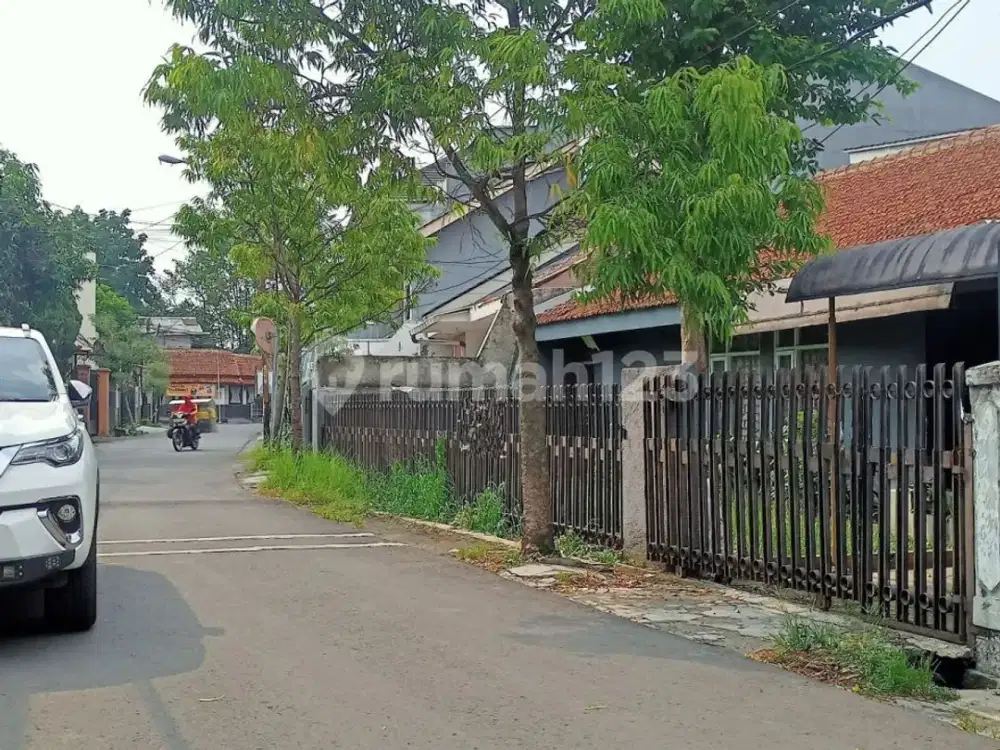 Rumah murah di Turangga jalan lebar dekat Tsm