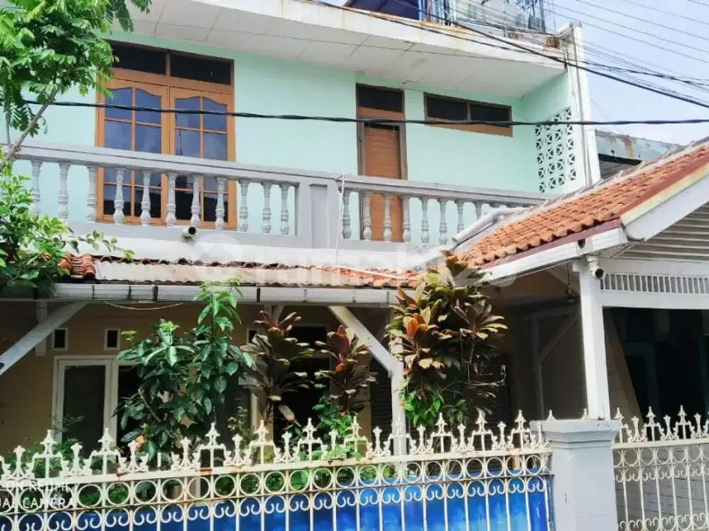 Rumah Terawat Lokasi Strategis Sriwijaya Bkr