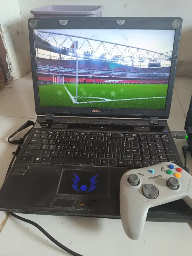 Laptop gaming xenom Phoenix px15-x3 i7 GTX 970M 6gb SSD 1TB RAM 16GB