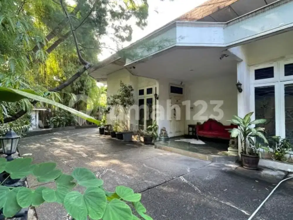 Rumah Hitung Tanah di Kebayoran Baru Tanah Luas dan Lokasi Premium Nego Sampai Deal