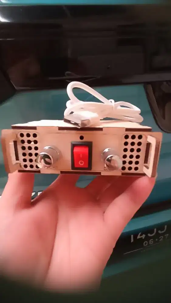 Power Amplifier mini 5V Bluetooth plus Input Aux