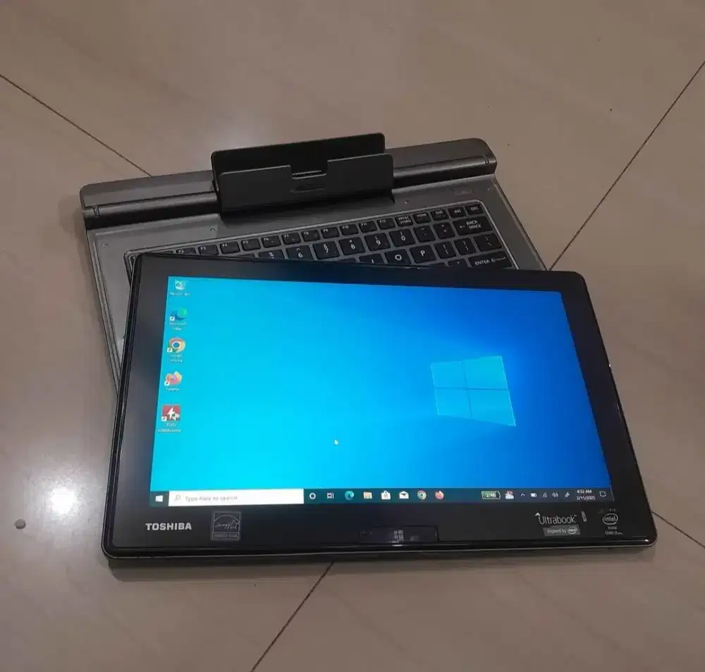 Laptop toshiba portege core i7 gen4 8gb ssd 256gb layar touchsreen