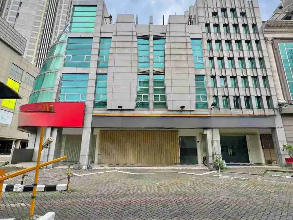 2 UNIT JEJER - Ruko komplek Raya Bukit Darmo Golf depan Lenmarc

Satu-satunya lebar 10 meter, ex bank
Komplek ruko paling premium di Surabaya Barat