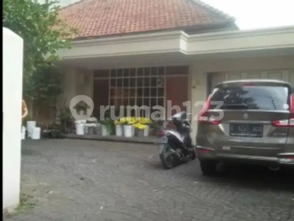 Rumah Bagus Siap Huni di Pusat Kota Bandung