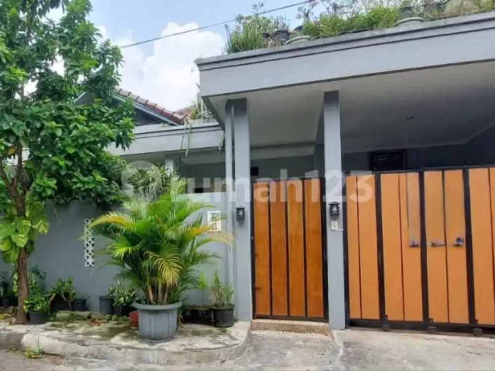 Rumah Siap Huni di Villa Delima Lebak Bulus Jakarta Selatan