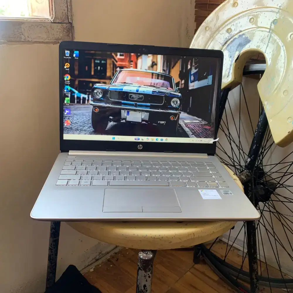 Laptop Hp 14s Core i3 Gen 10 RAM 4/ SSD 256 GB