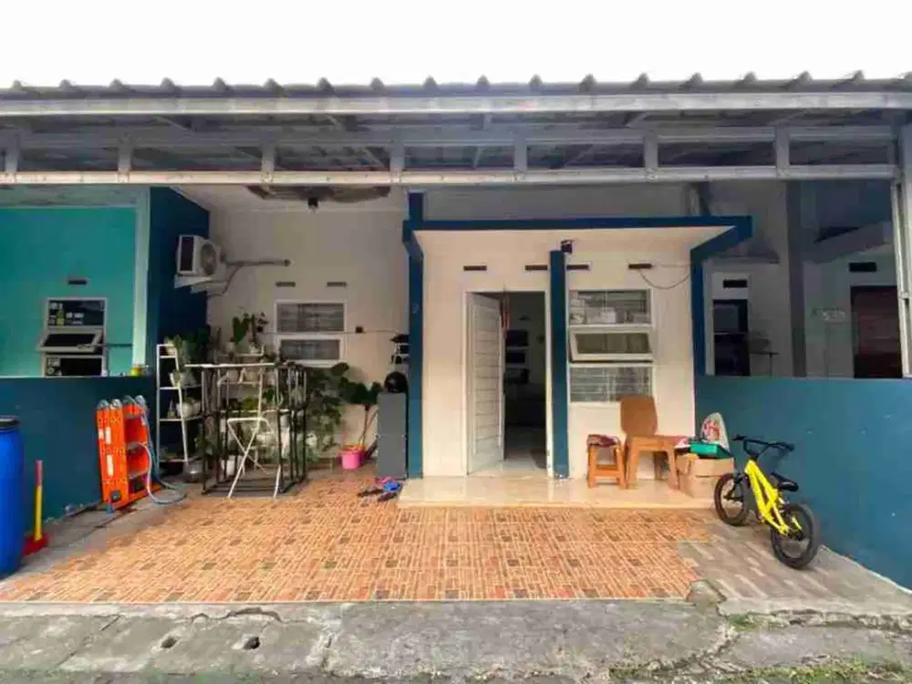 Rumah terawat siap huni strategis di cisaranten kulon Bandung