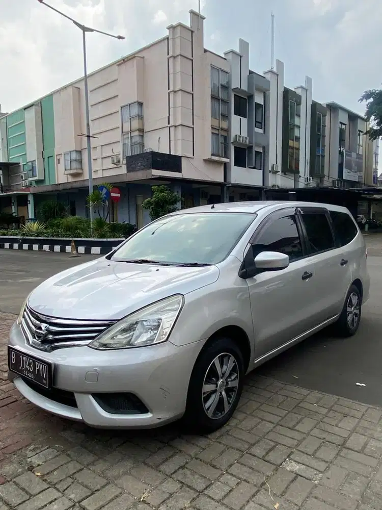Nissan Grand livina 2016 Bensin