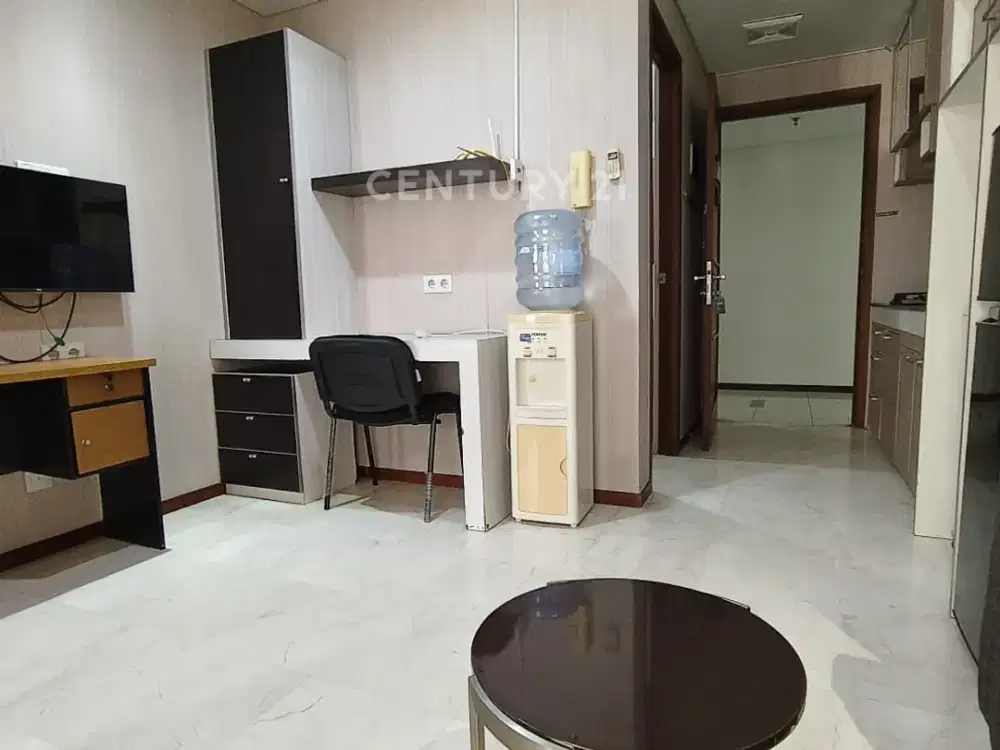 Disewakan Apartemen Royal Mediterania Garden Tanjung Duren