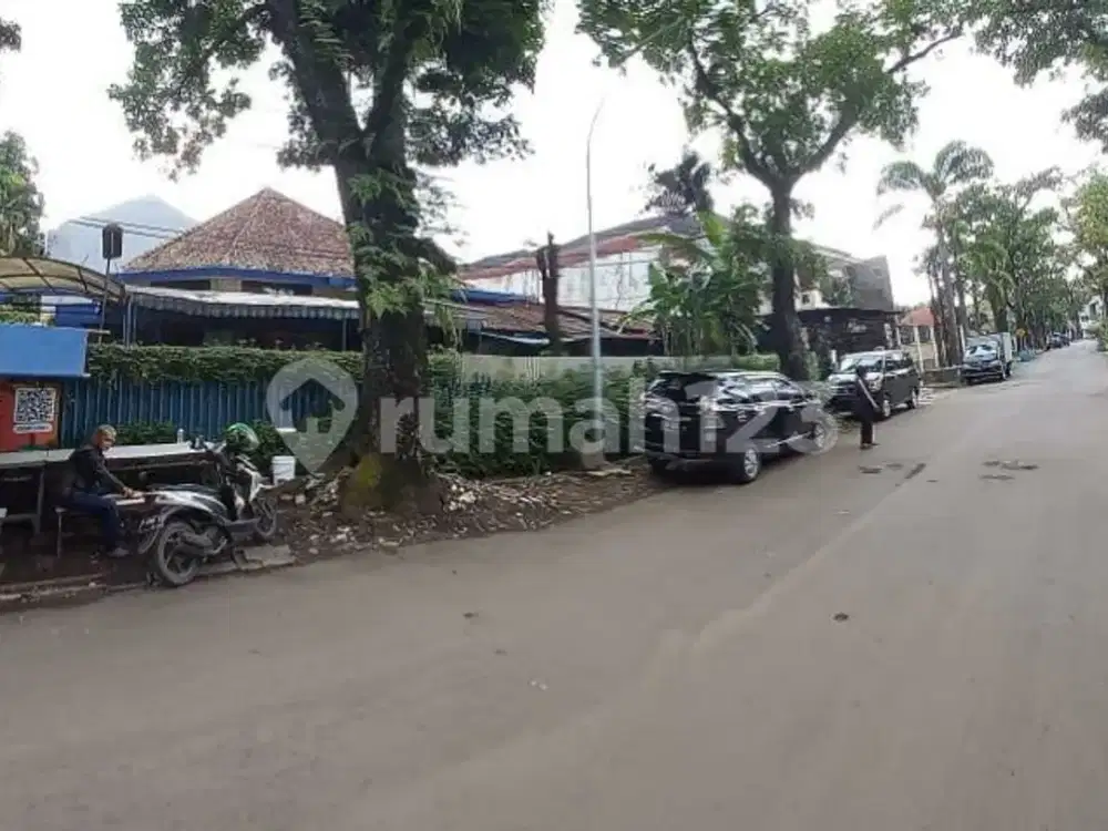 Rumah Lama Terawat Sayap Burangrang Lengkong Bandung