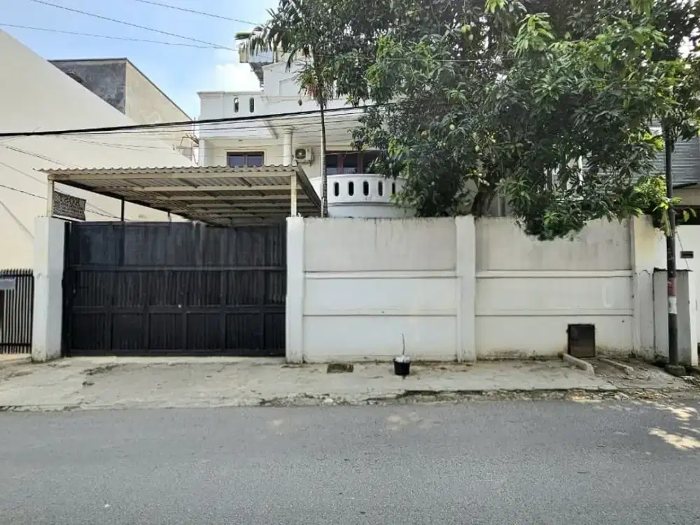 Dijual Rumah Bagus Di Jl. Gaharu Cilandak Jakarta Selatan