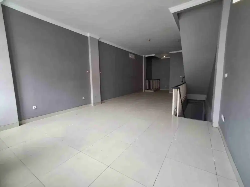 Disewakan ruko 2,5 lantai, Di grand galaxy bekasi selatan