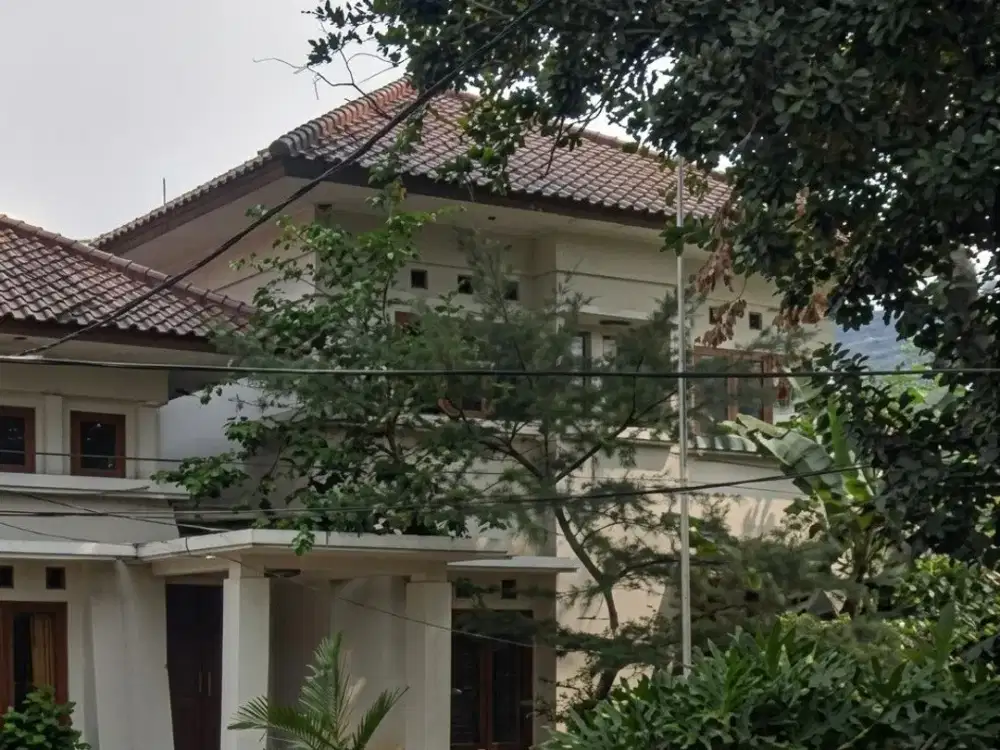 Rumah 2Lt di Kusuma Atmaja Menteng, Hanya 4 Menit ke Bundaran HI
