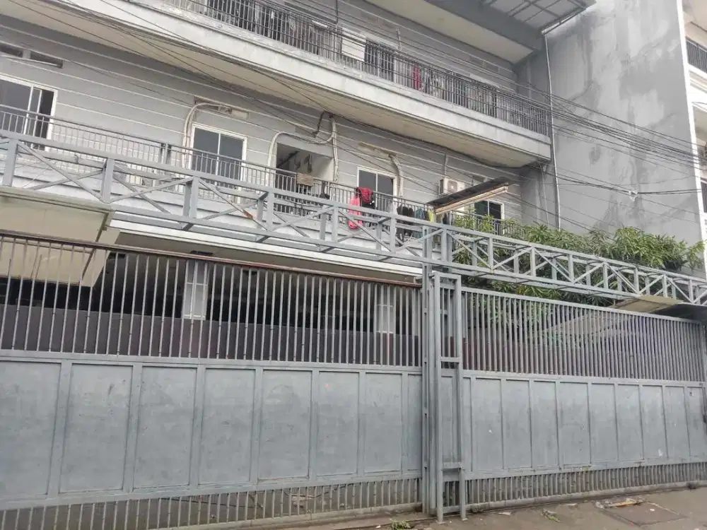 Kos-Kosan Lokasi Strategis di Otista, Jakarta Timur