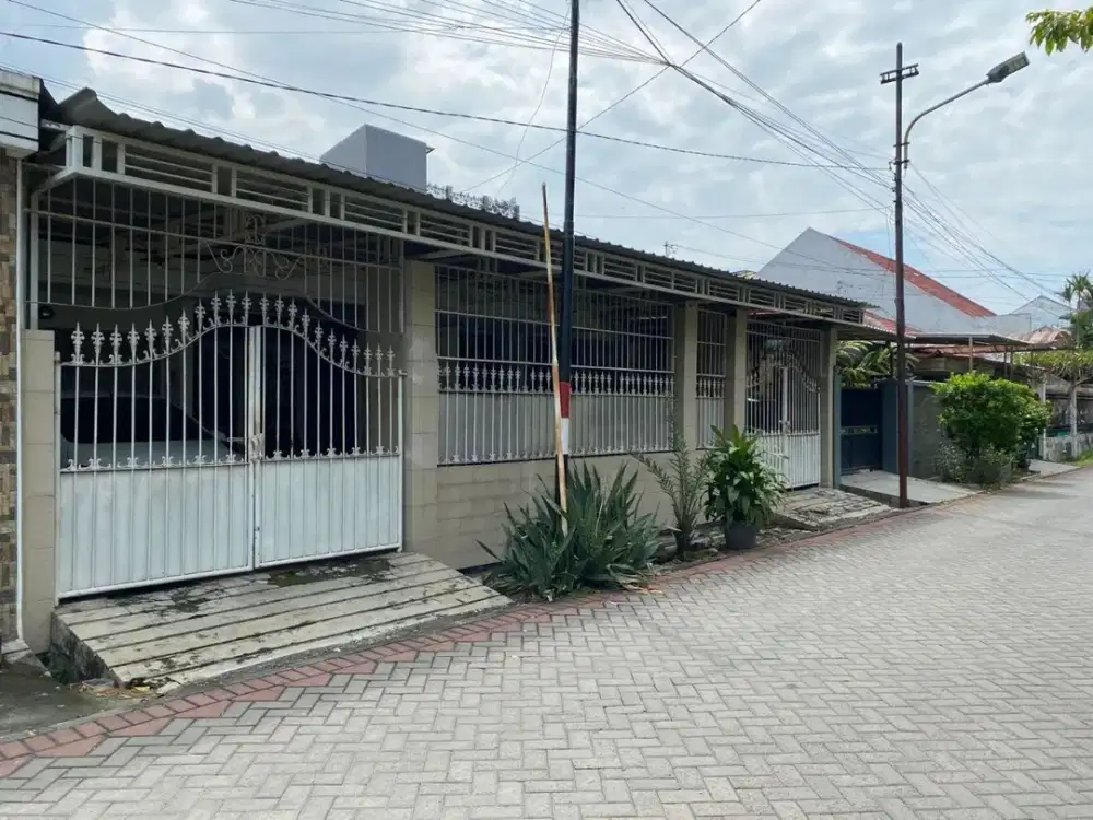 DIJUAL RUMAH RAYA DARMO INDAH