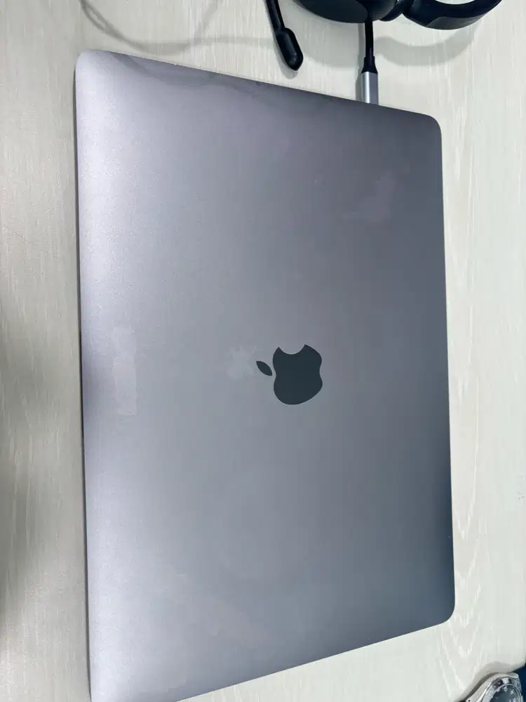 MacBook Pro 2022 M2 8GB 256GB