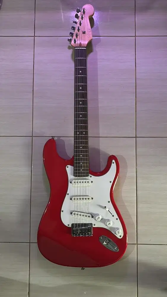 Squier Stratocaster