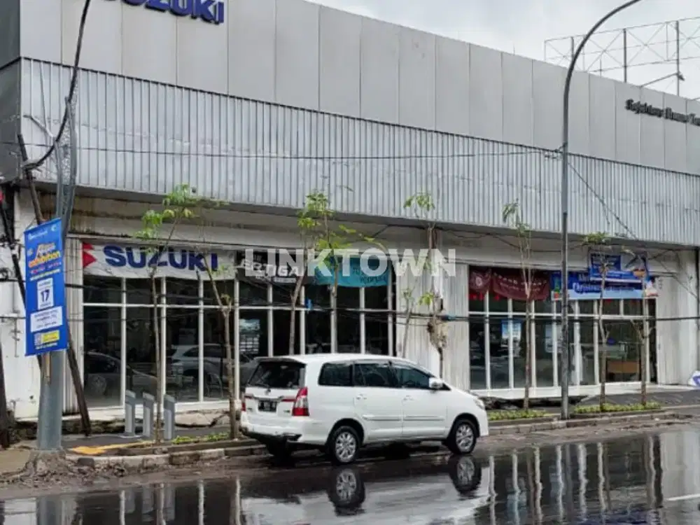 Disewakan Ruang Usaha Showroom di Kawasan Komersial Manyar Kertoarjo Surabaya