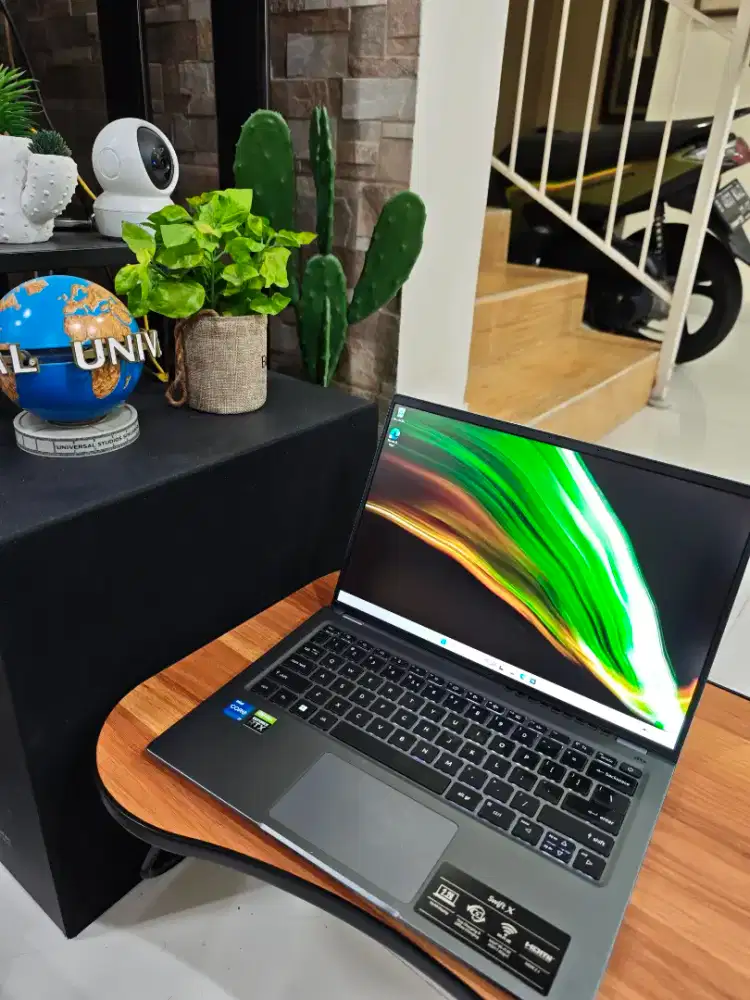 Laptop Acer Swift X I7 1260P RTX3050TI x rog msi nitro tuf