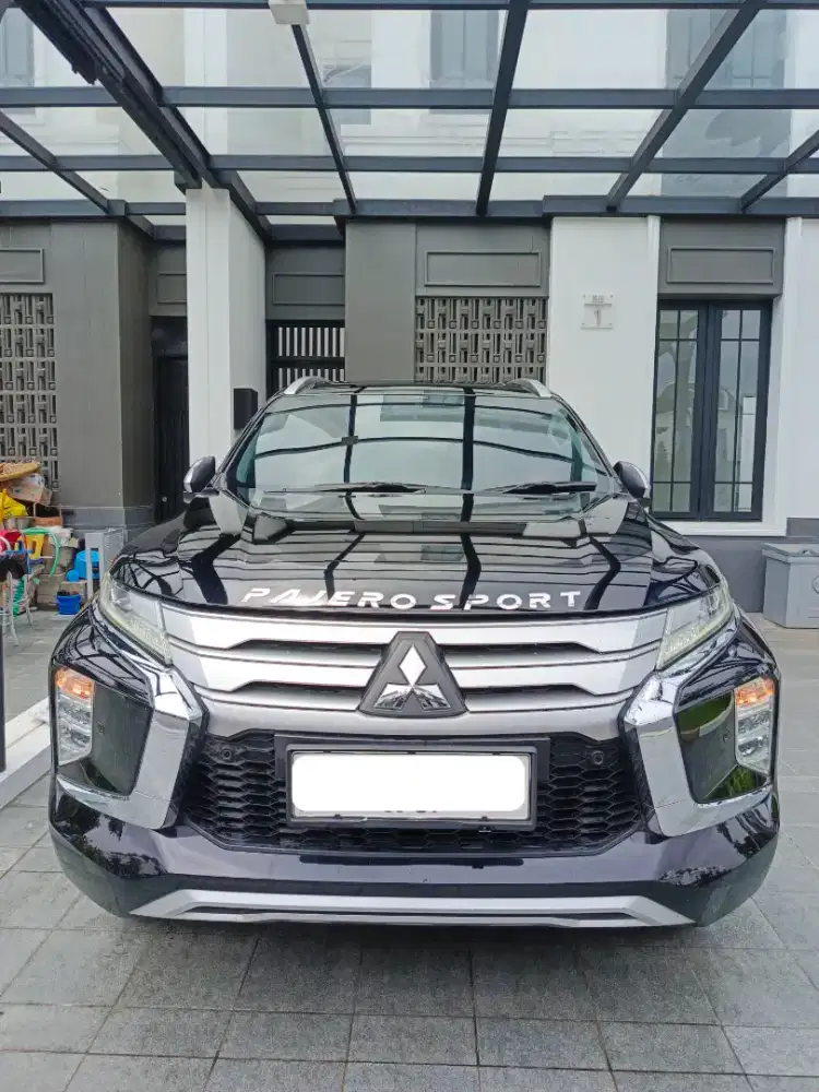 Dijual Mobil Mitsubishi Pajero Sport Dakar 4x2 AT 2022/2023