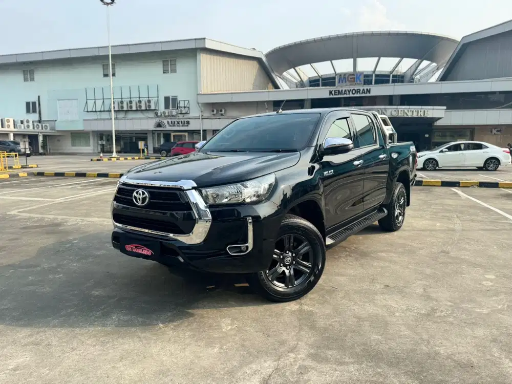 Toyota Hilux G 2.4 MT 4x4 MT 2022  Manual