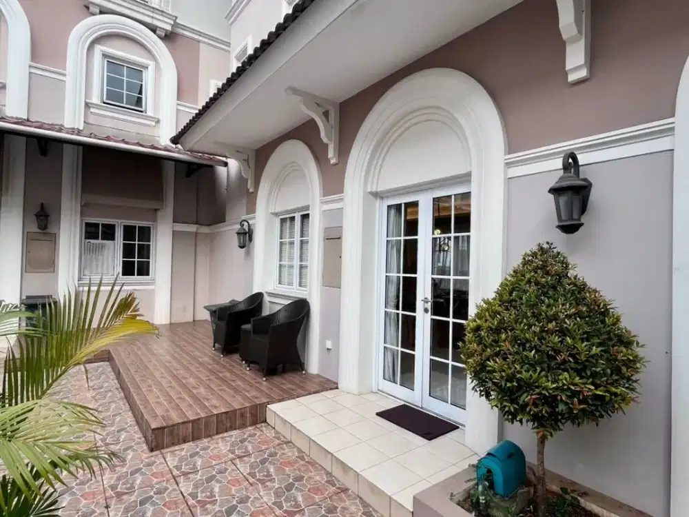Disewakan Rumah di Cluster Alesha House, BSD By Rumah Chinida (Dw)