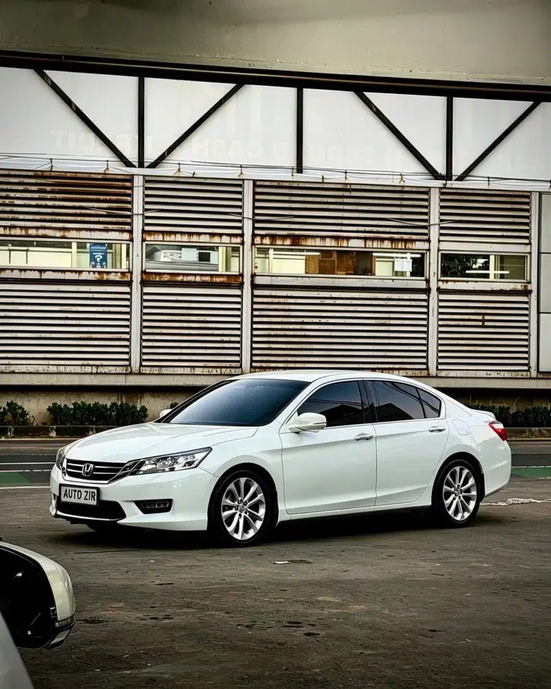 Honda Accord VTIL Putih 2013 Tdp Murmer Ori Menarik Bu Antik Baru Ok