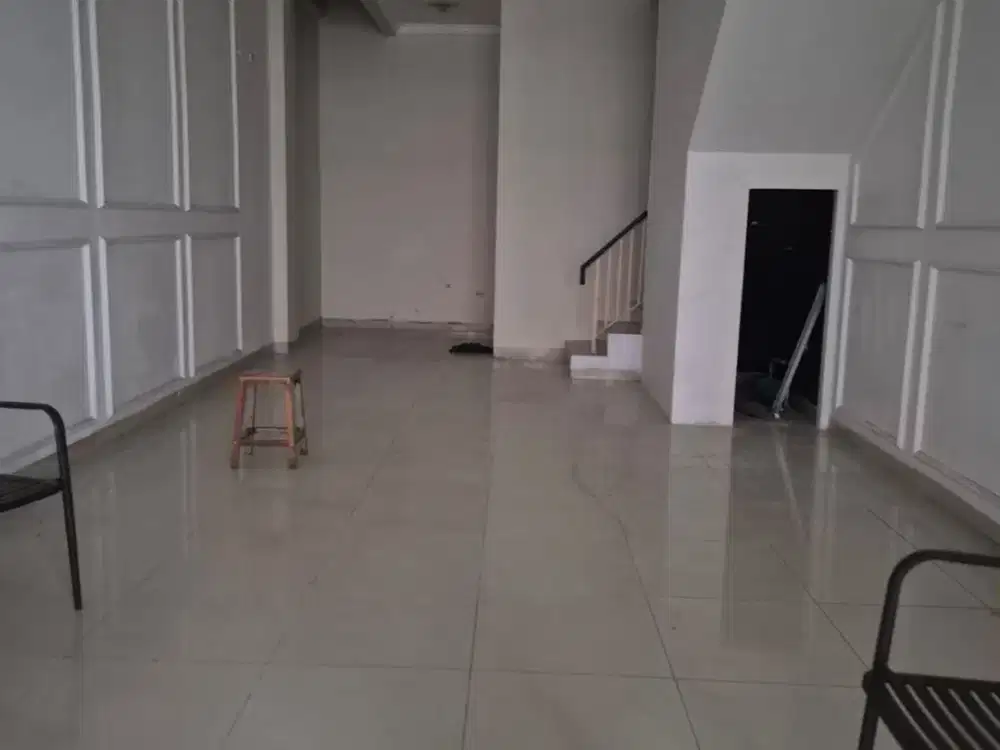 Disewakan Ruko 3 Lantai Dalam Komplek Ruko Grand Galaxy City. Kota Bekasi