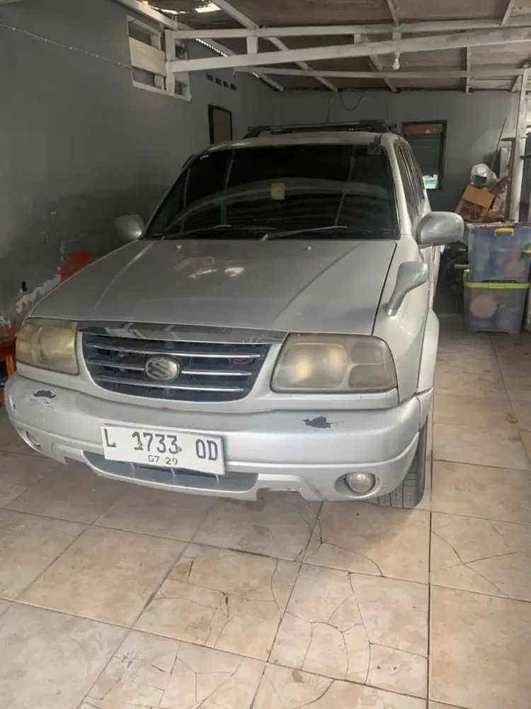 Suzuki Grand Escudo XL 7 2004 M.T