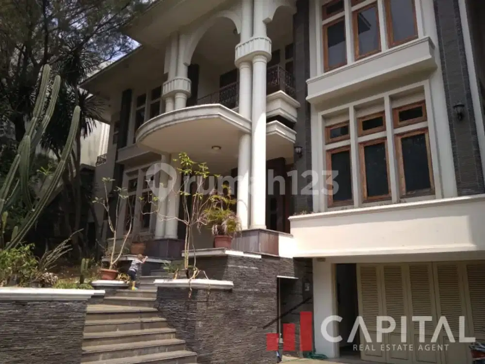 Kepoin Rumah Di Kawasan Elite Dago Asri, Cocok Untuk Tinggal, Kantor Dan Kost2an