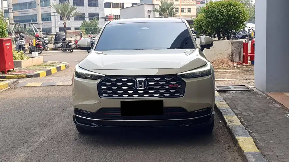 All New Honda HRV HR-V 1.5 RS Hybrid e HEV Sensing 2025 Like New