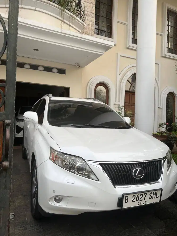 Dijual lexus rx350 tahun 2010