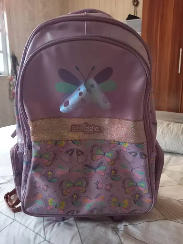 Tas Sekolah Anak Smiggle