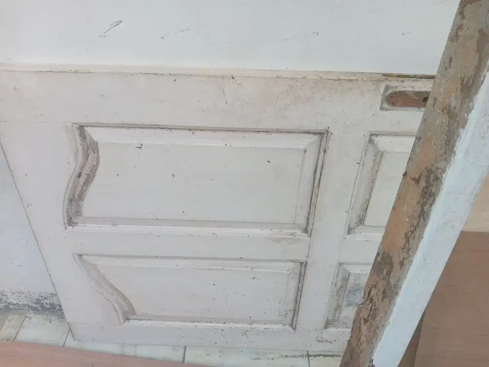 Jual kusen kayu kamper