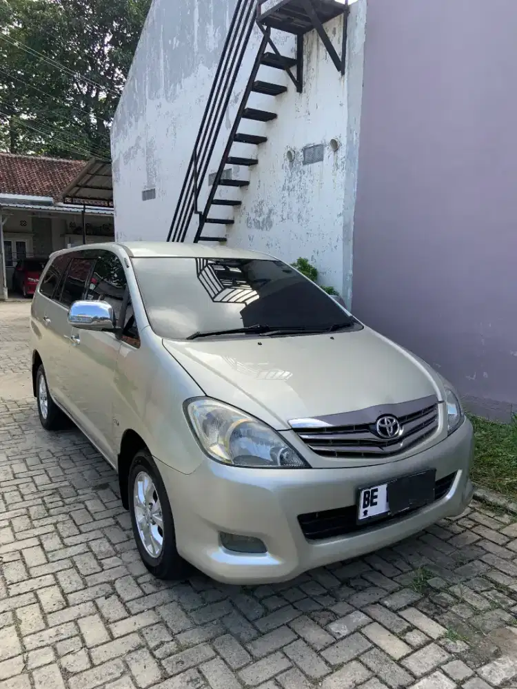 New Facelift Kijang Innova 2.5 G Matic Diesel Solar 2009 Inova AT MT V