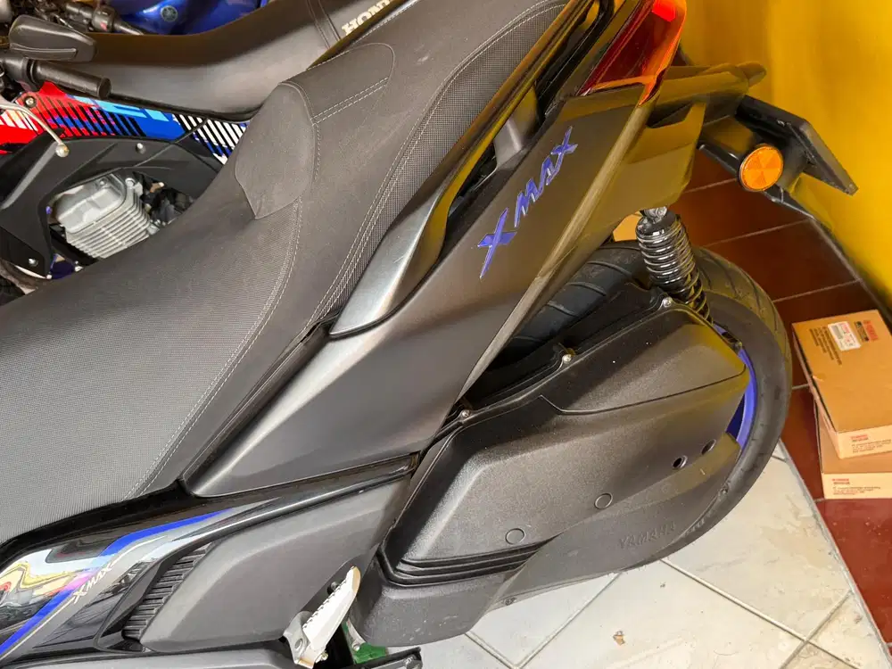 Yamaha XMAX conected 2025 istimewa