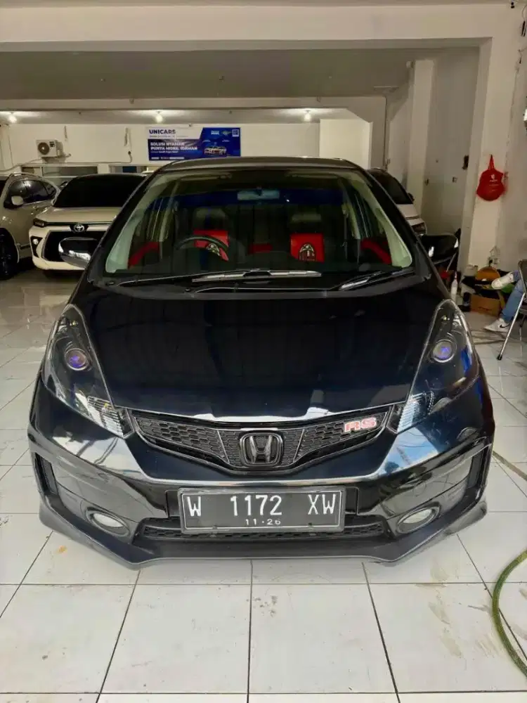 HONDA JAZZ RS Manual 2013
